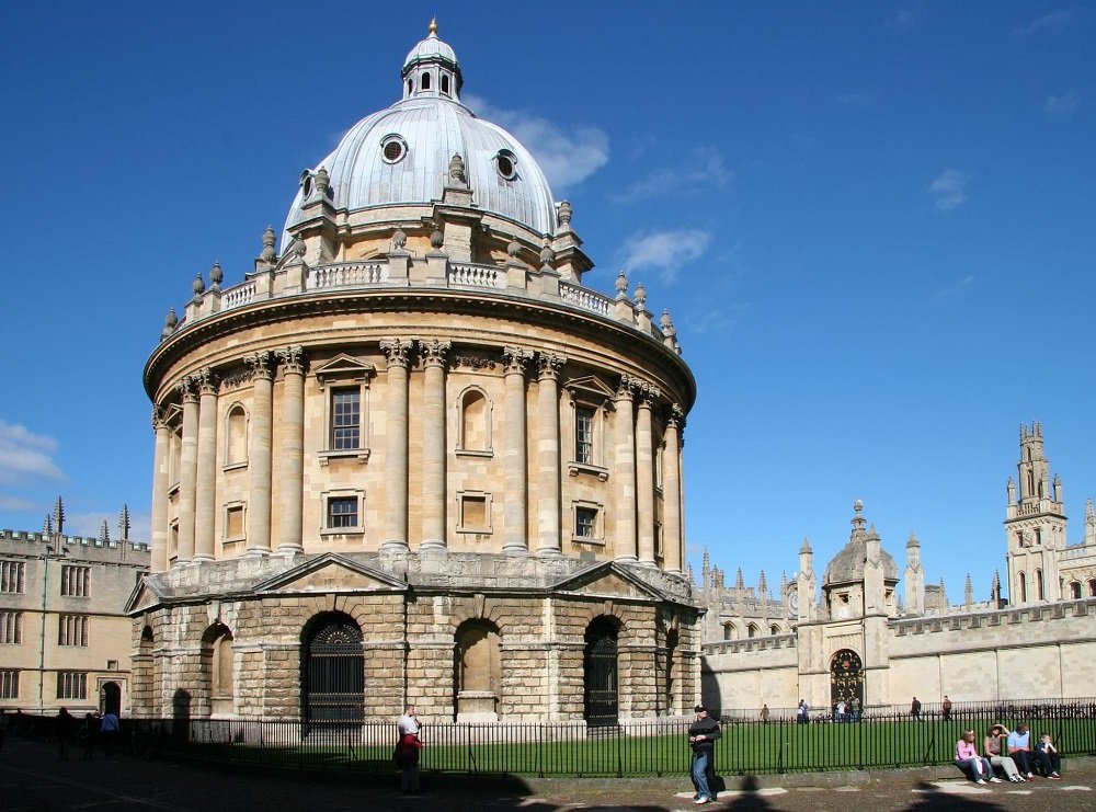 มหาวิทยาลัย Oxford มหาลัยชั้นนำของอังกฤษ
